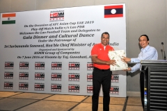 H.E. Southam Sakonhninhom, Hon'ble Ambassador of Lao PDR to India felicitating Mr. Habib Mohammed Chowdhury at Gala Dinner, Guwahati, Assam on 7th June 2016